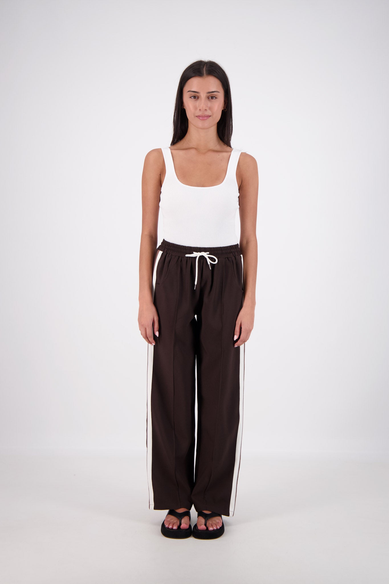 Cassis Trouser Dark Brown – Jasmine Alexa