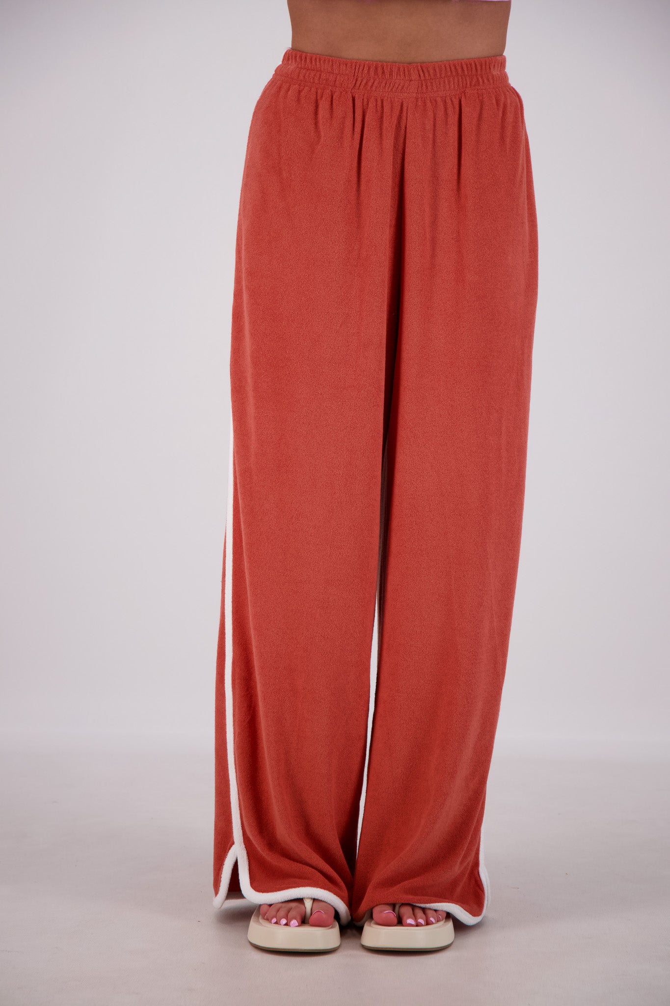 Kuhio Pants Tobacco – Jasmine Alexa