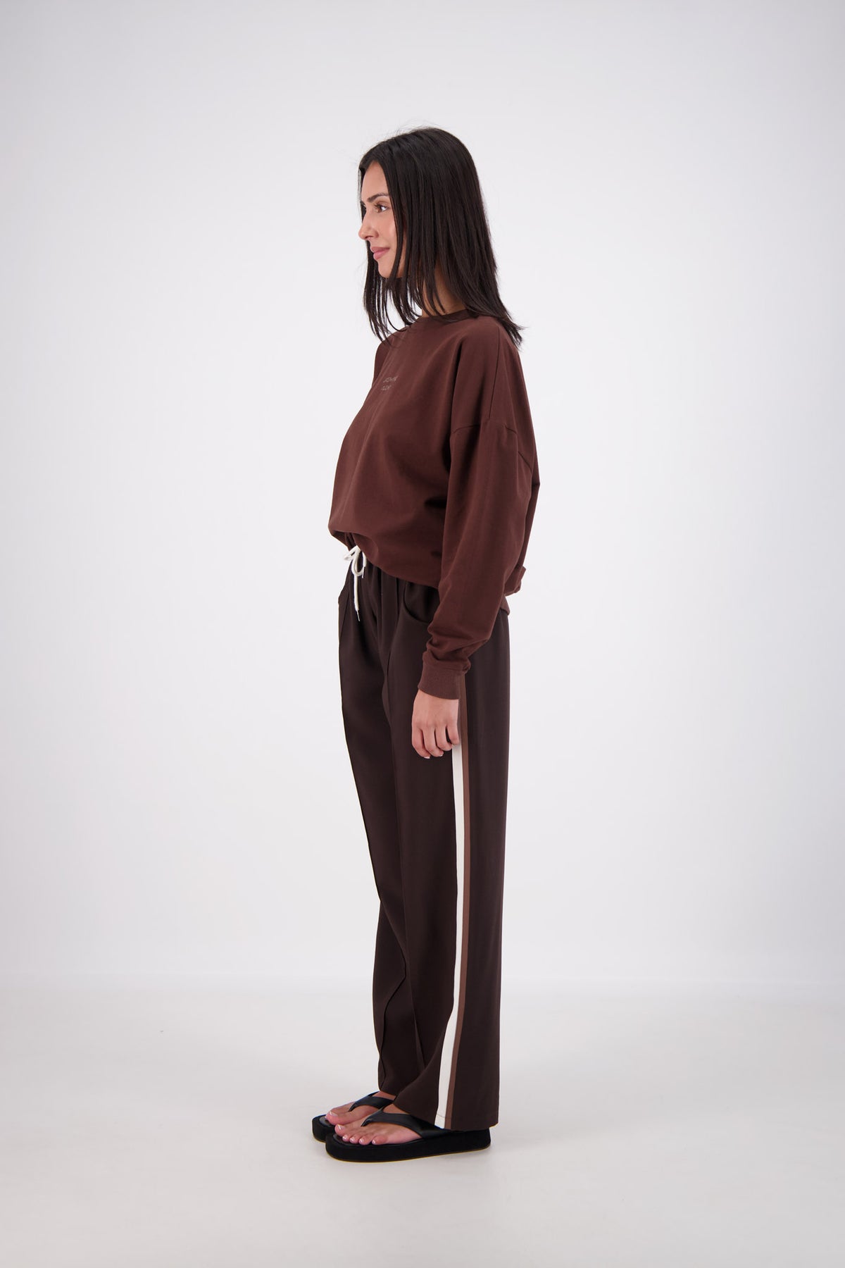 Relaxed Crew Neck Sweatshirt Brown